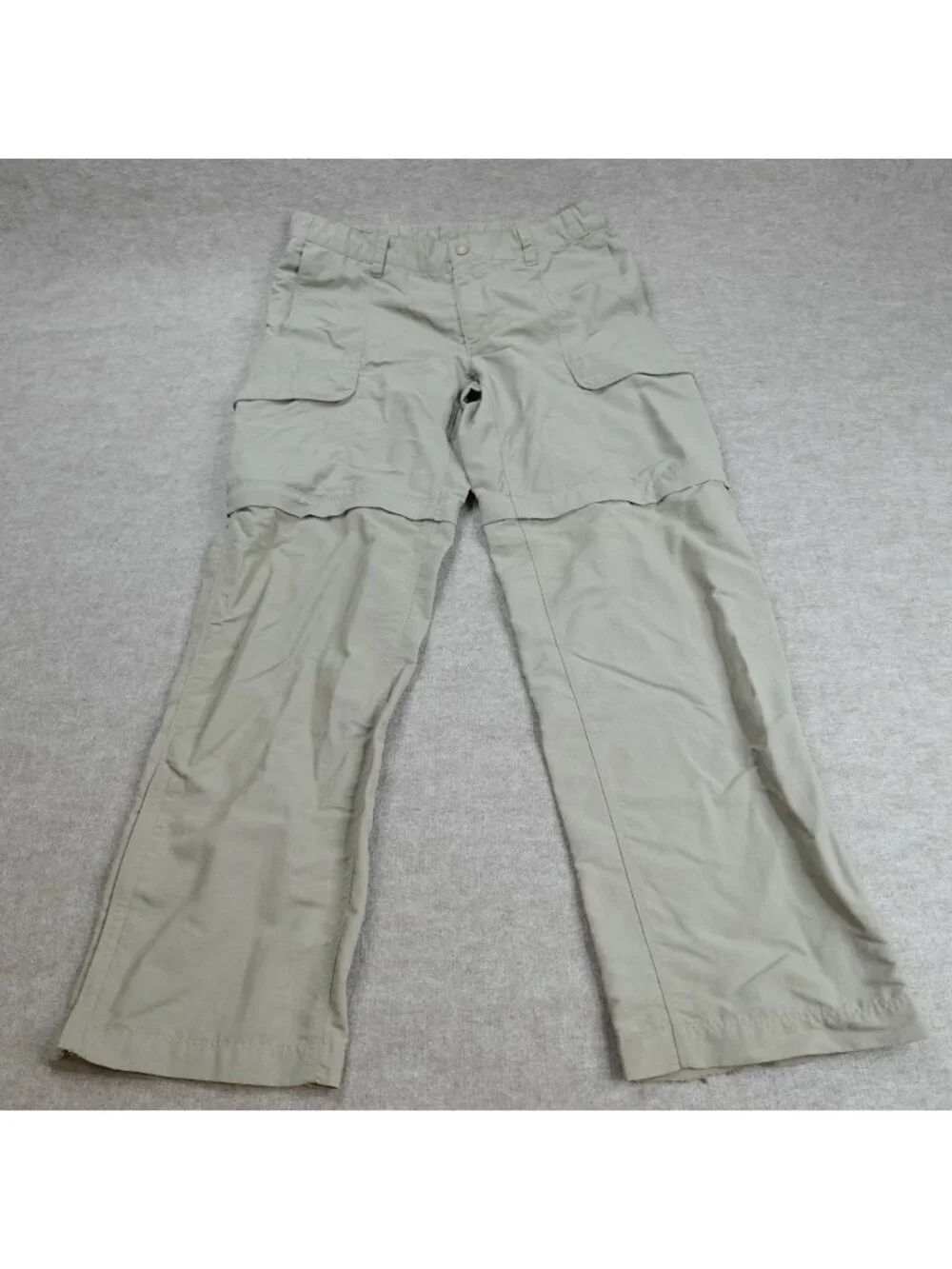 The North Face Mens Pants Large Beige Nylon Cargo Convertible Shorts